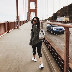 Meet your Posher, Cindy